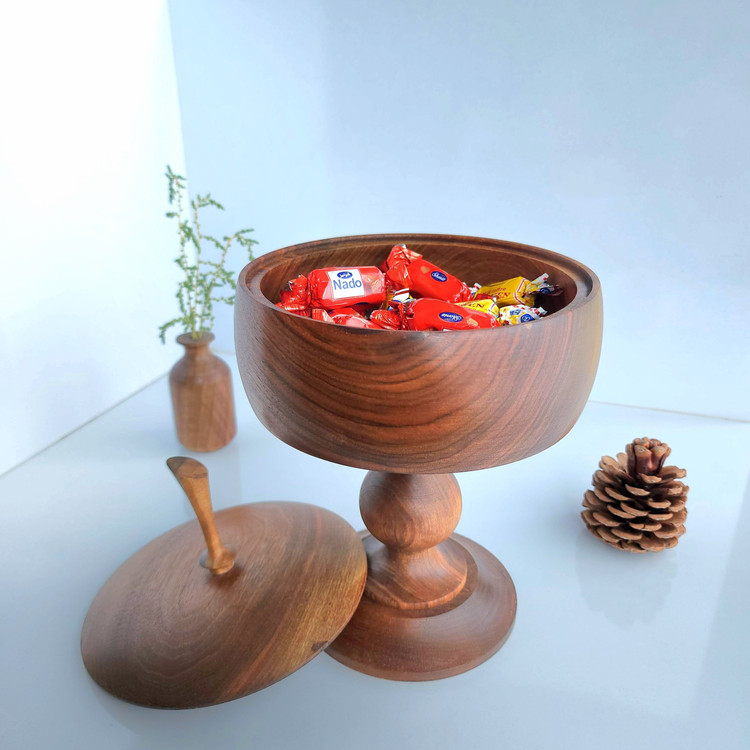 شکلات خوری چوبی پایه بلند