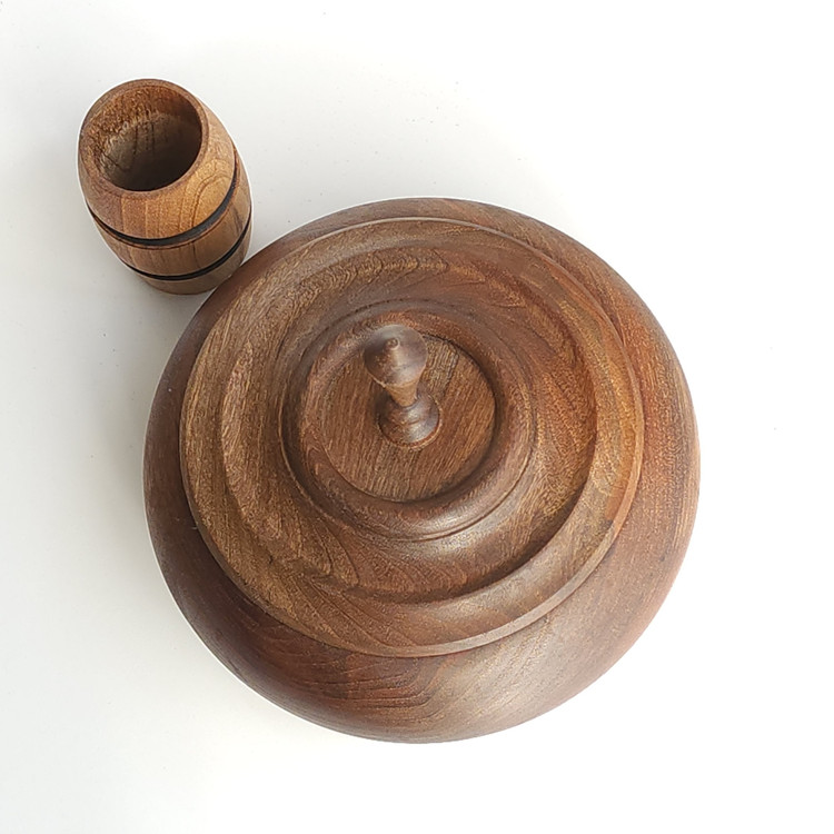 شکلات خوری چوبی خراطی