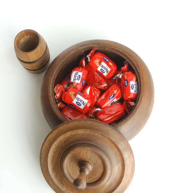 شکلات خوری چوبی خراطی